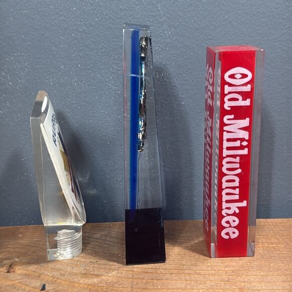 Vintage 50’s 60’s 70’s lucite tap beer handle pulls blue lucite bull ruppert top - Picture 4 of 10